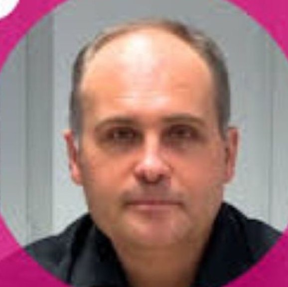 Dr. Ross D. Jansen-van Vuuren